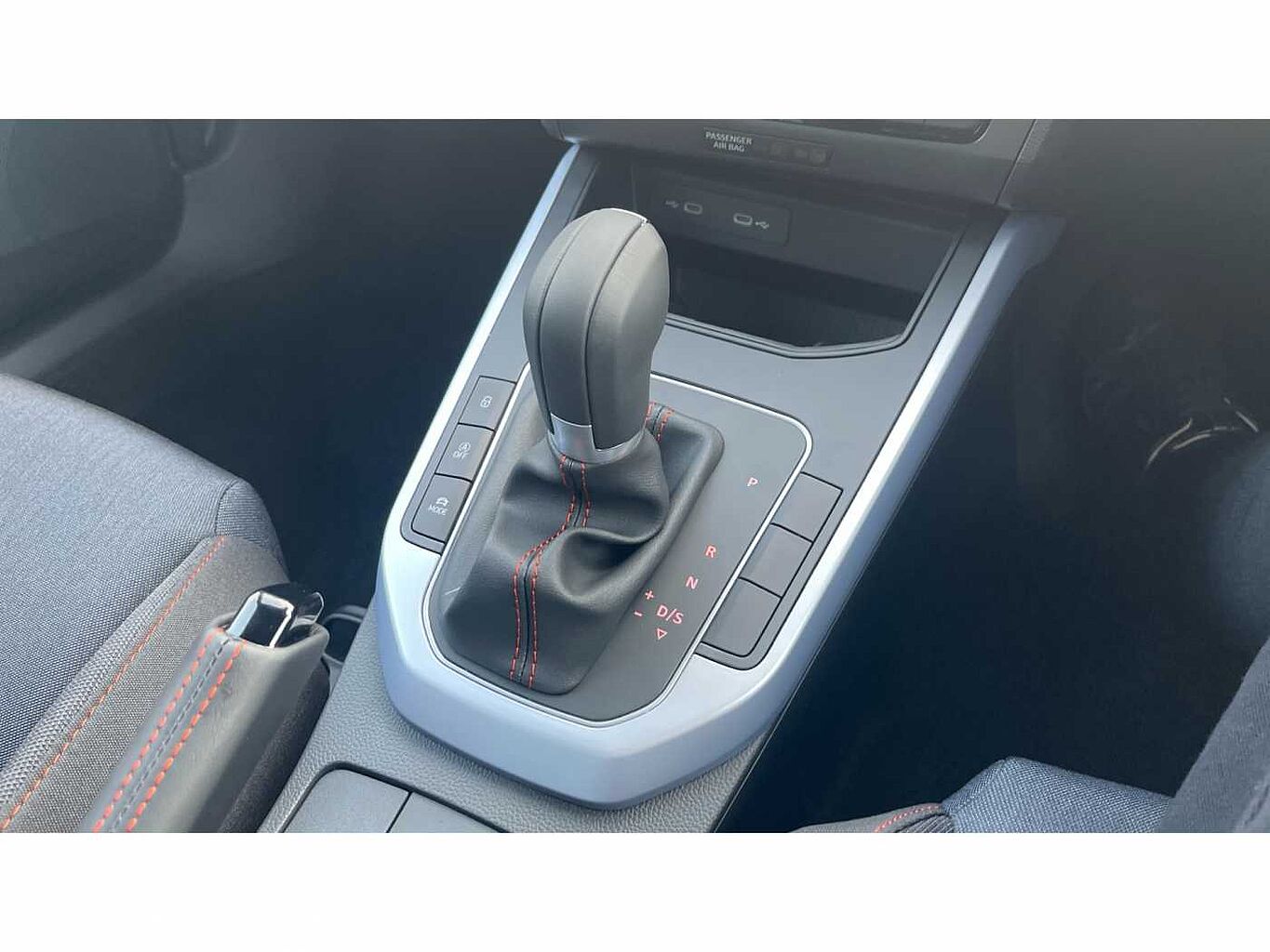 SEAT Arona ARONA 1.0 TSI 115 FR 5dr DSG