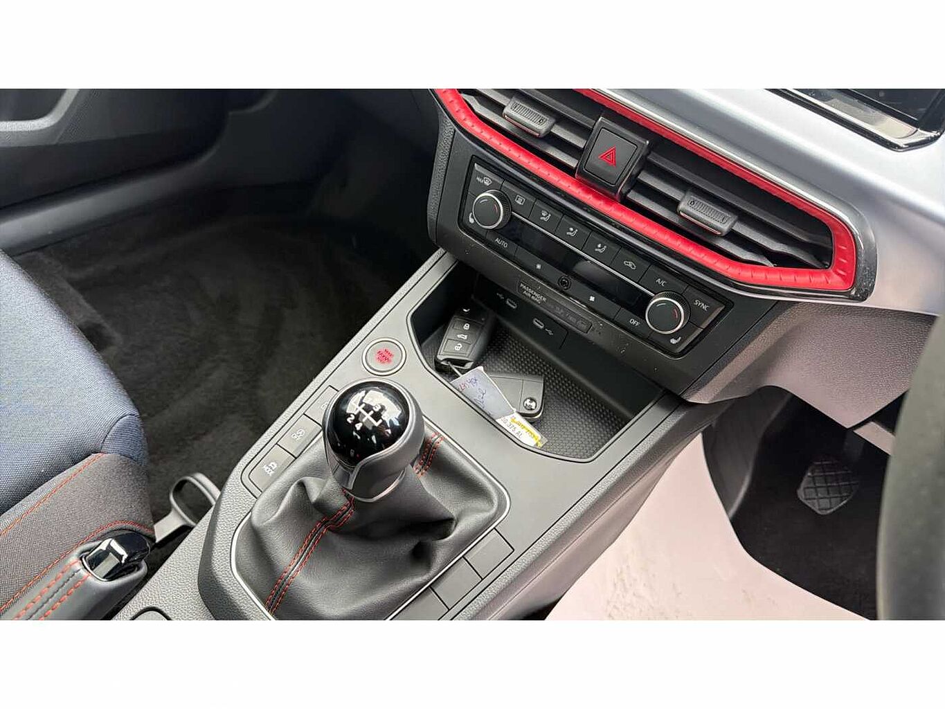 SEAT Ibiza IBIZA 1.0 TSI 95 FR Black Edition 5dr