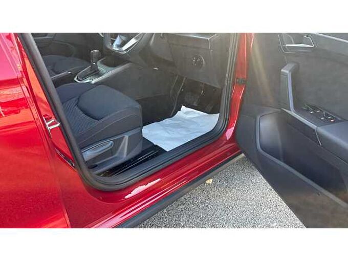 SEAT Arona 1.0 TSI 115 FR Black Edition 5dr DSG