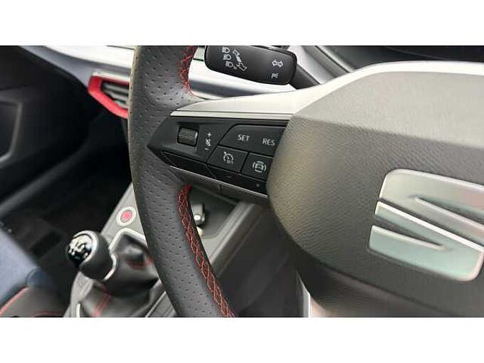 SEAT Ibiza IBIZA 1.0 TSI 95 FR Black Edition 5dr